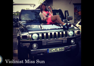 Violiste Miss Sun op elektrische viool