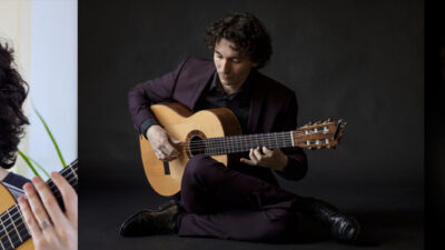 Spaanse gitarist Arturo, als flamenco gitarist solo of duo of trio