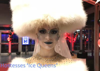 Ice Queens IJskoninginnen hostesses winter wonderland