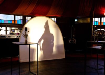 Burlesque jaren 20 openingsact schaduwdan