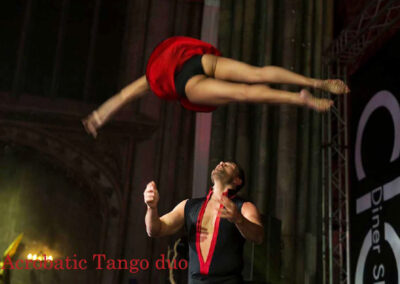 Acrobatisch tango duo