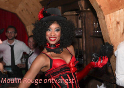 Moulin Rouge act entertainment CanCan danseressen Moulin Rouge show en acts