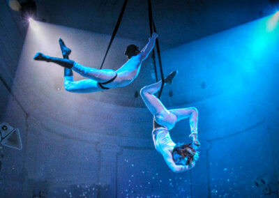 Aerial act Luchtacrobatiek duet