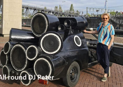 All round DJ Peter lounge dance met mobiel autobooth