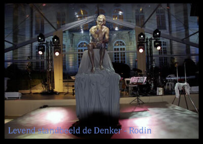 Levend standbeeld Rodin de Denker