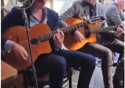 Italiaanse muziek van duo of trio Maccaferries