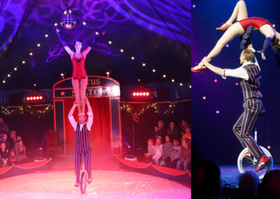 Acrobatisch duet circus act op éénwieler